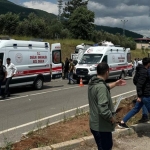 Gaziantep'te beton mikseri minibüse çarptı: 8 ölü